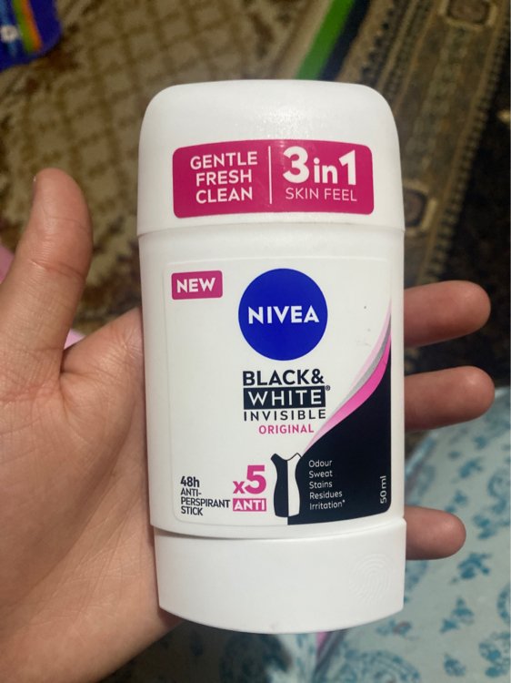 [005900-44] STICK B&W INVISIBLE CLEAR 72H NIVEA