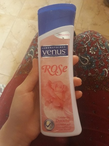 [130024-125] GD VENUS CREME DE DOUCHE ROSE