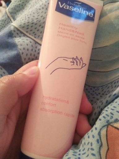 [132111-30] PROTELLISSE VASELINE MAINS ONGLES