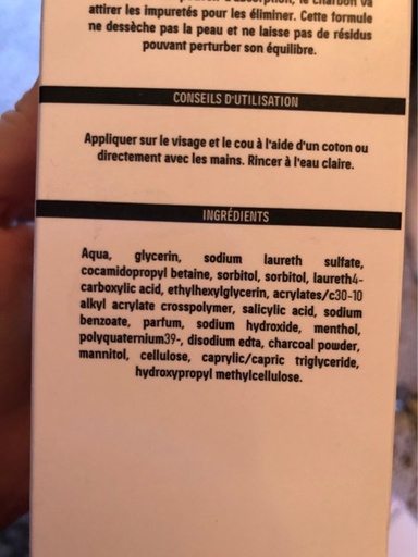 [136119-17] GEL NETTOYANT VISAGE EN PROFONDEUR DERMACTIVE